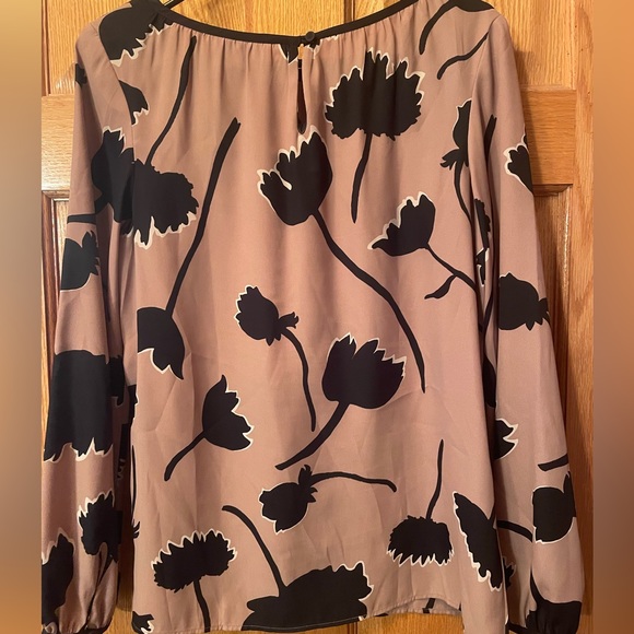 Loft Blouse - Picture 3 of 3